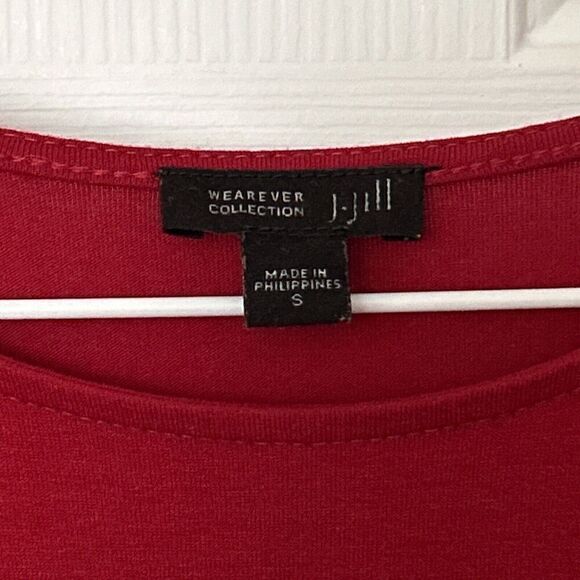 J Jill Wearever Collection Red Rayon Top Size Small 3/4 Sleeve Stretch Shirt - Picture 5 of 5